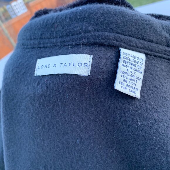 Vintage Lord & Taylor Black Fleece Cloak Cape Faux Fur Collar Velvet Buttons - Picture 12 of 16